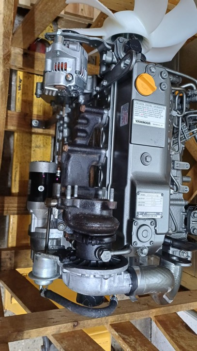Yanmar Dieselmotor 4TNV84T - Lagerware - Sofort verfügbar