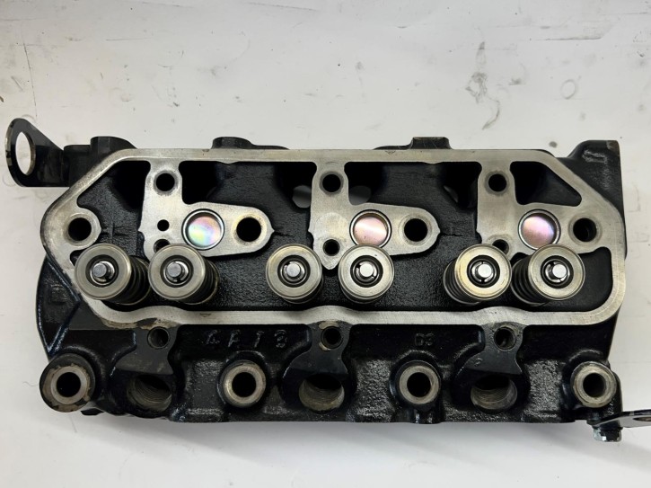 Zylinderkopf Mitsubishi L3E | Terex | Schaeff cylinder head inkl. Ventile