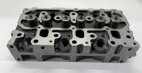 Zylinderkopf für Yanmar 3TNM72 | 3TNM74 - mit Ventile